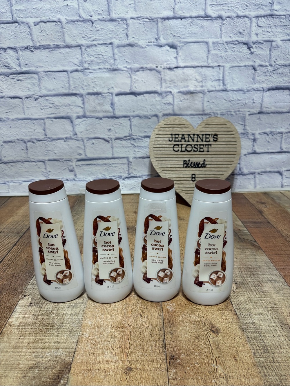 Dove limited edition hot cocoa swirl body wash x 4